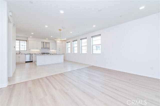 Building Photo - 173 Cadence