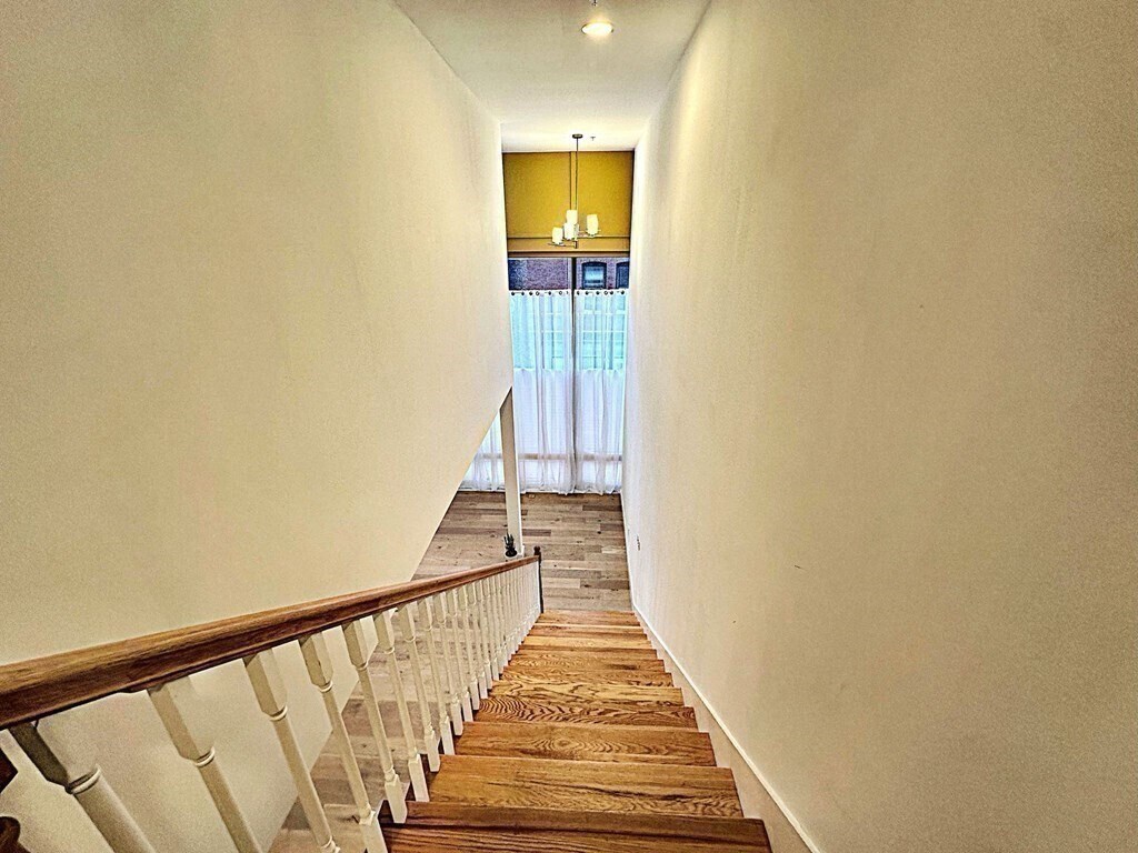 Building Photo - 17 Kearney Sq