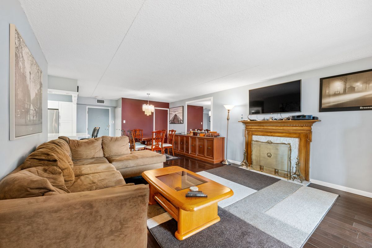 Building Photo - 11108 Valley Forge Cir