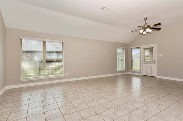 Building Photo - 9735 Stratton Ridge Dr