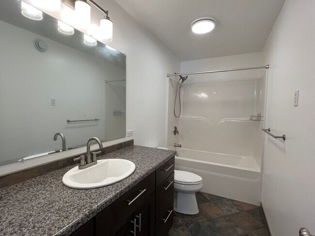 Building Photo - Newer, energy efficient, pet friendly home...
