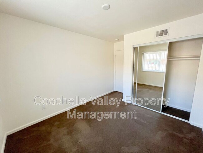 Building Photo - 72694 Eagle Rd