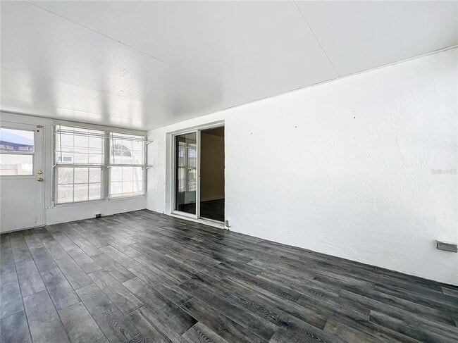 Building Photo - 5716 Delano Ln