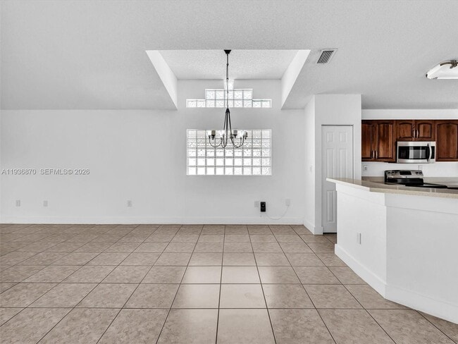 Building Photo - 4147 Sapphire Terrace