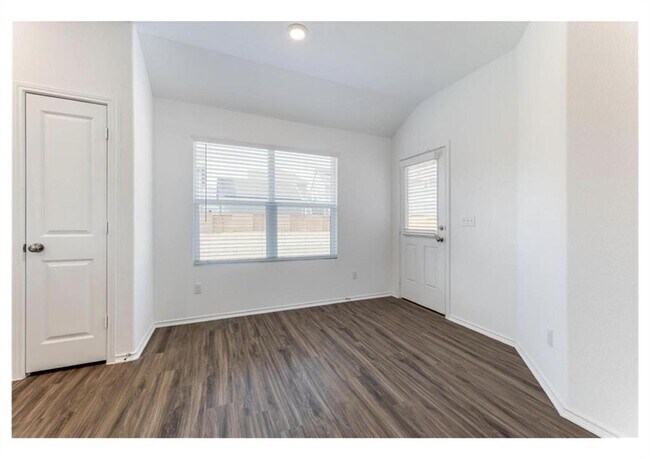 Building Photo - 381 Jack Ryan