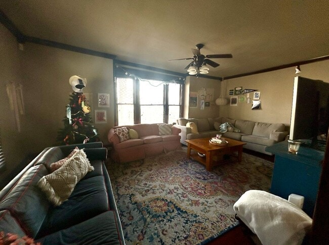 Building Photo - PRE-LEASING Historical Style Home Minutes from Campus and Downtown Fayetteville