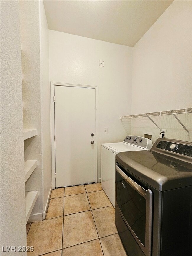 Building Photo - 2035 Fred Brown Dr