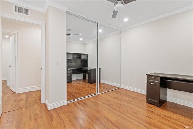 Building Photo - 14915 W San Fernando Mission Blvd