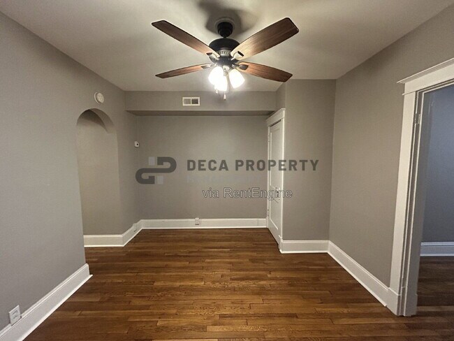 Building Photo - 6822 Waldemar Ave