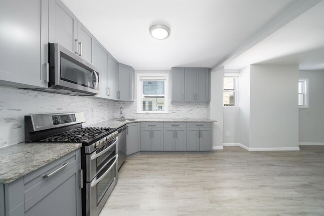 Building Photo - 408 Monastery Pl