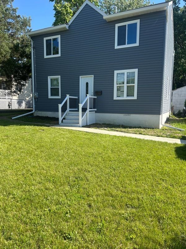 Building Photo - 112 Fox Way