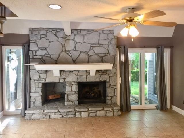 Building Photo - 89 Ericson Rd