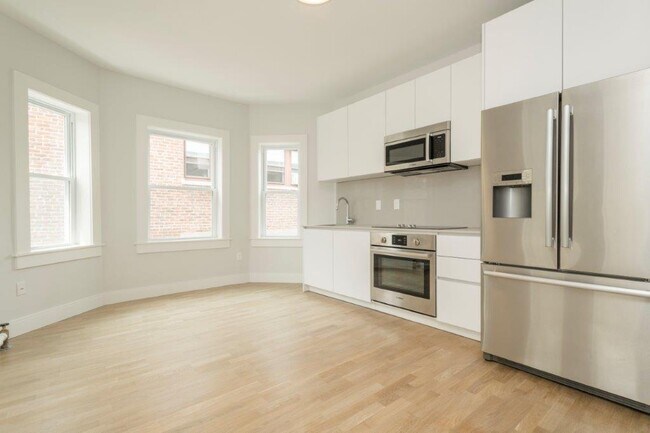 Building Photo - 184 Chiswick Rd