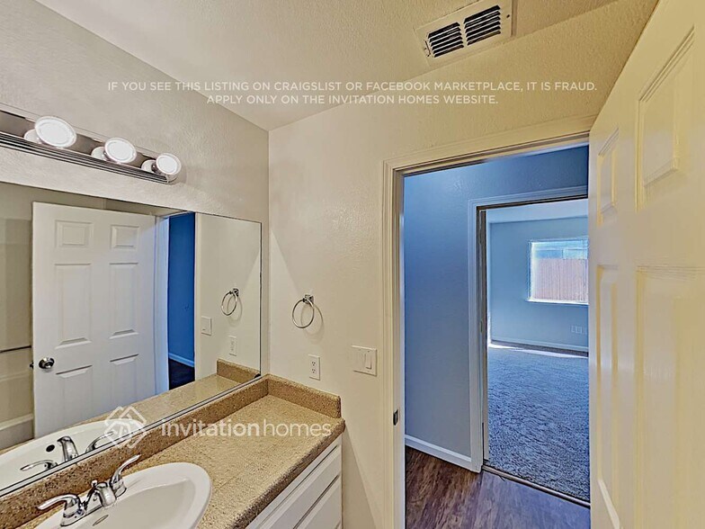 Building Photo - 355 Arthur Ct