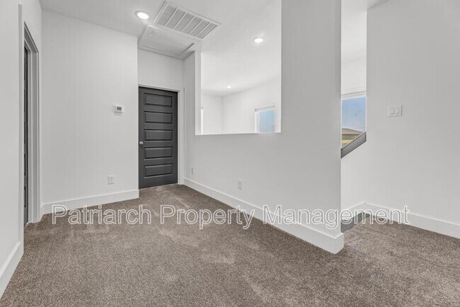 Building Photo - 3007 Alpha Wolf Ct