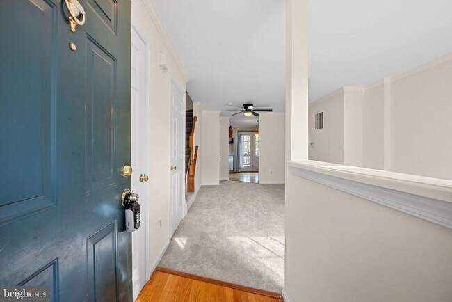 Primary Photo - 14111 Autumn Cir