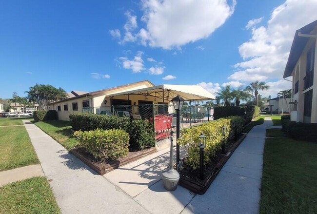 Building Photo - 3626 La Mar Ct