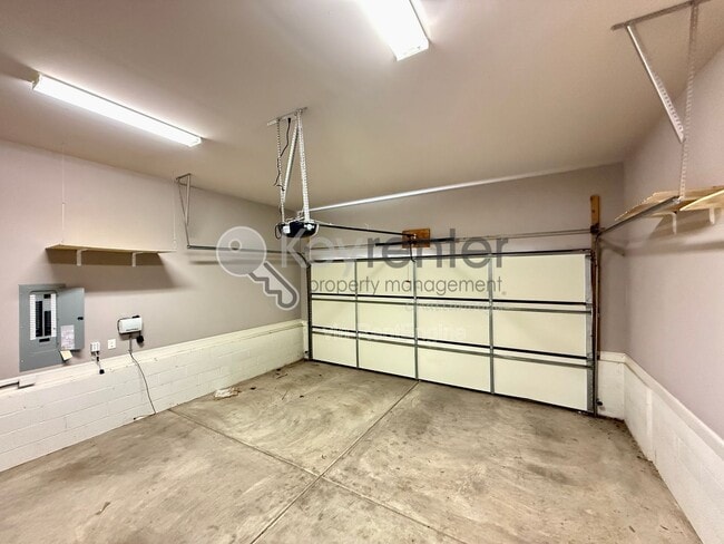 Building Photo - 2611 Wendell Wy