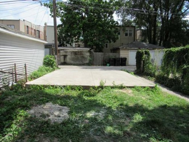 Building Photo - 6529 S Peoria St