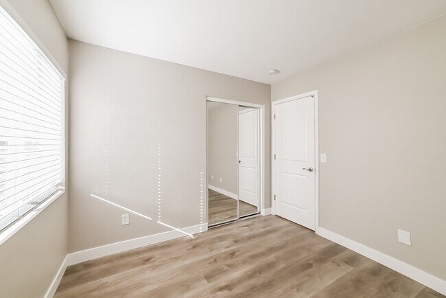 Building Photo - 11547 E Camino St