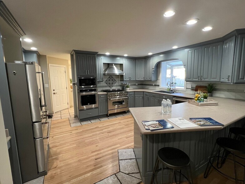 Building Photo - 2676 Hill Climb Cir
