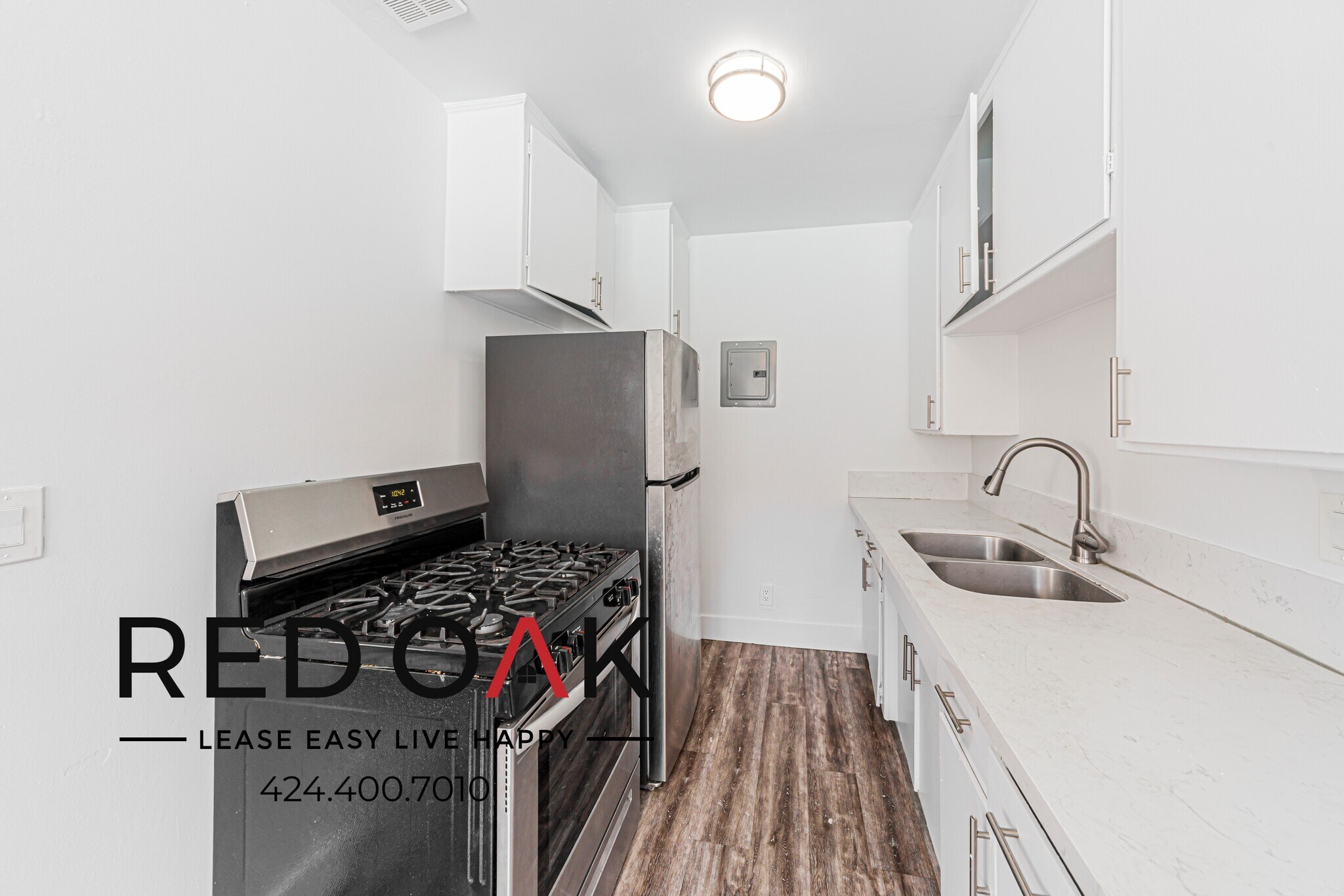 Building Photo - 19148 Sherman Way