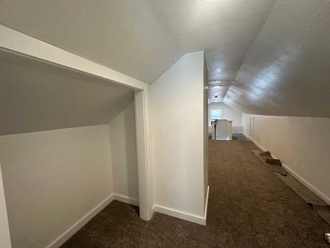 Building Photo - FULLY RENOVATED! 3 Bed/2 Bath in Wanchese