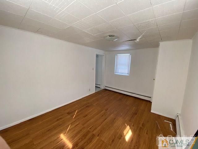 Building Photo - 123 Kossuth St