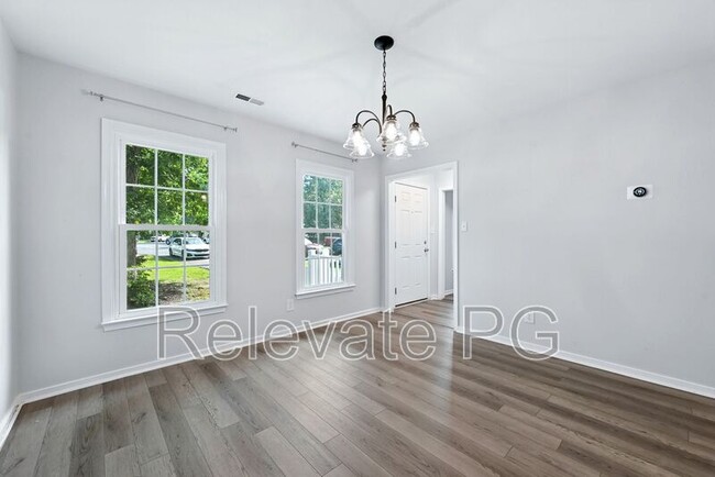 Building Photo - 2301 Strangford Ct