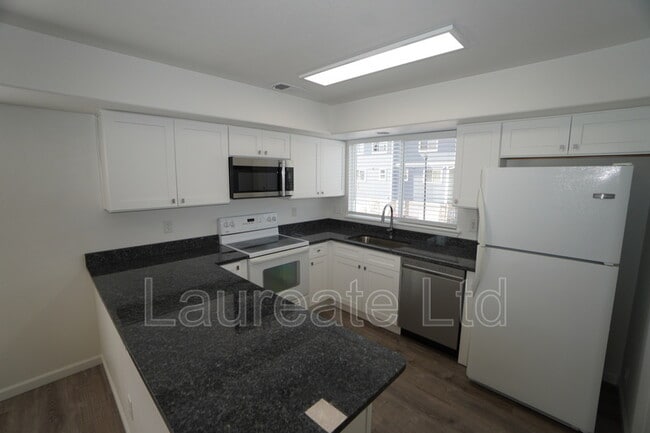 Building Photo - 12024 Leyden St