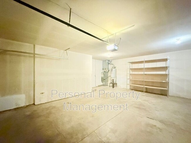 Building Photo - 5011 NE 129th Ave