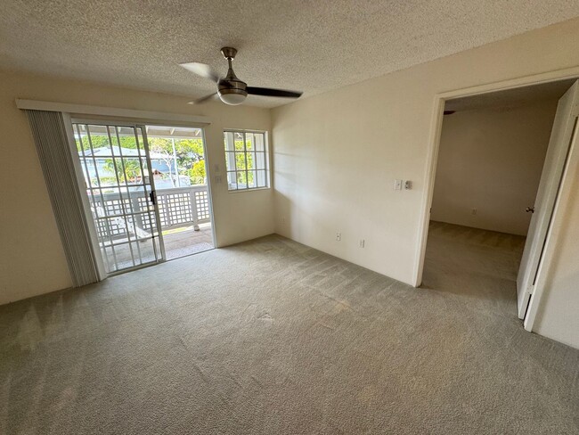 Building Photo - 1 bedroom, 1 bath, 1 assigned parking at t...