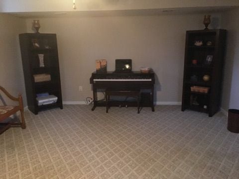 Building Photo - 313 Allens Ln