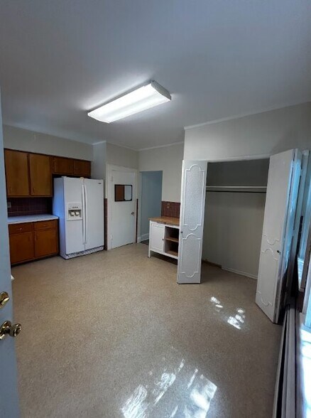 Building Photo - 805-807-807 N Irving Ave