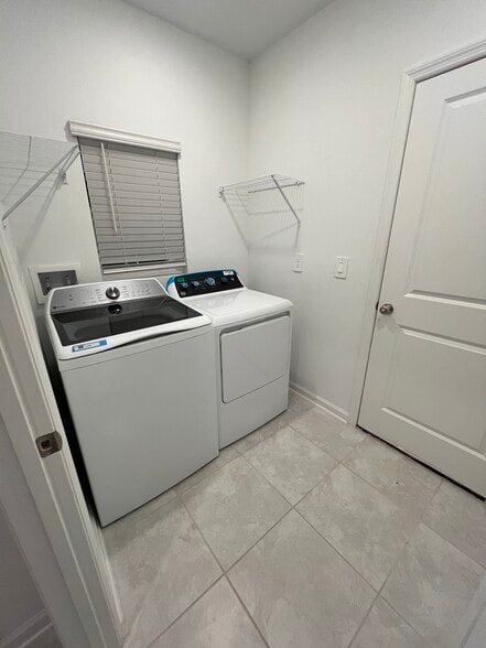 Building Photo - 336 Kayden Cv