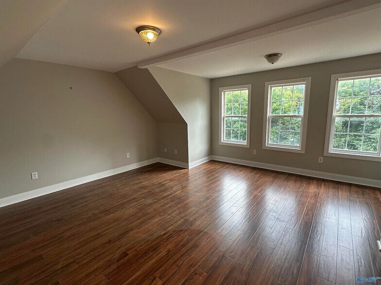 Building Photo - 12082 Southern Charm Blvd