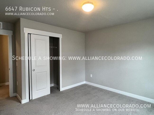 Building Photo - 6647 Rubicon Hts