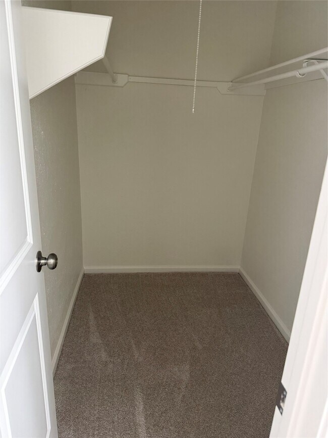 Building Photo - 262 Coppersmith Dr