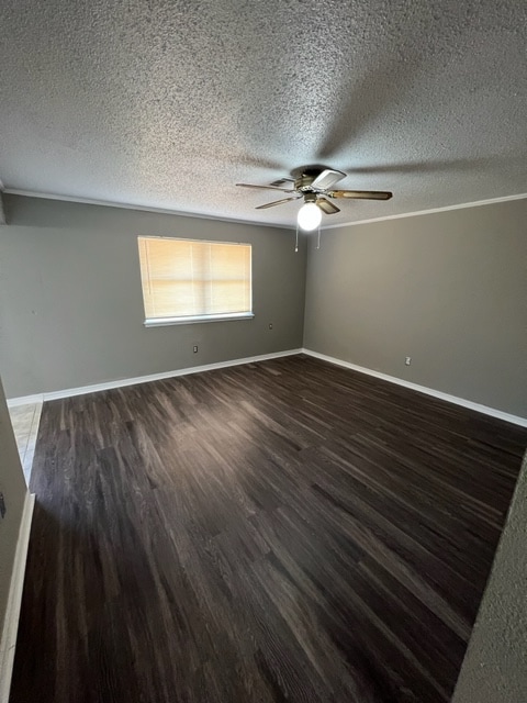 Building Photo - 1028 NW 2nd St