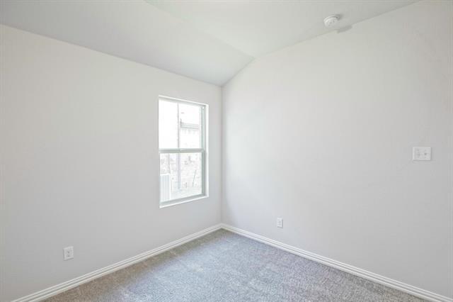 Building Photo - 625 Hidden Cove Dr