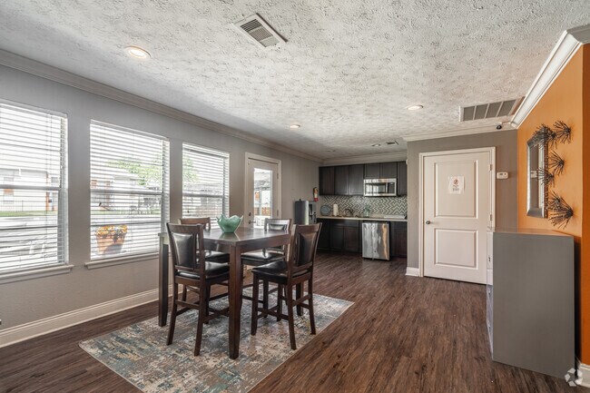 Clubhouse - Summerstone