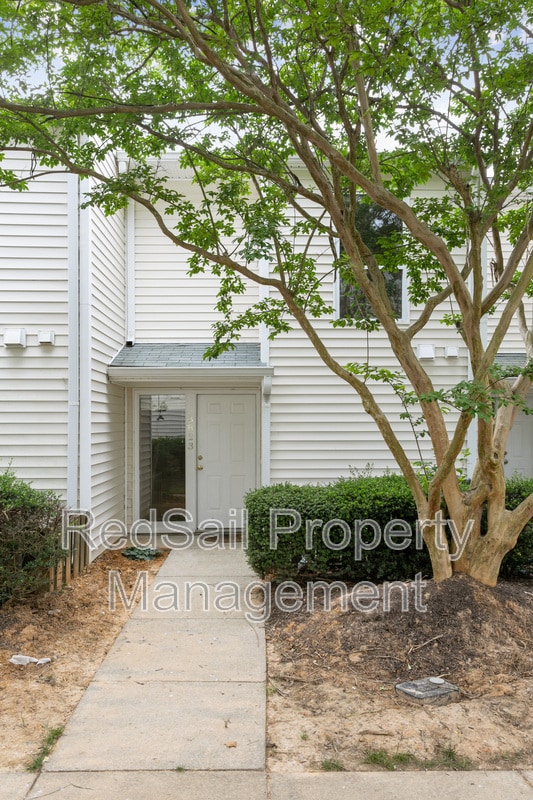 Primary Photo - 3823 Staffordshire Ln