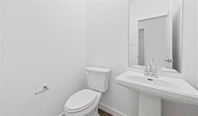 Building Photo - 2528 Broken Bow Dr
