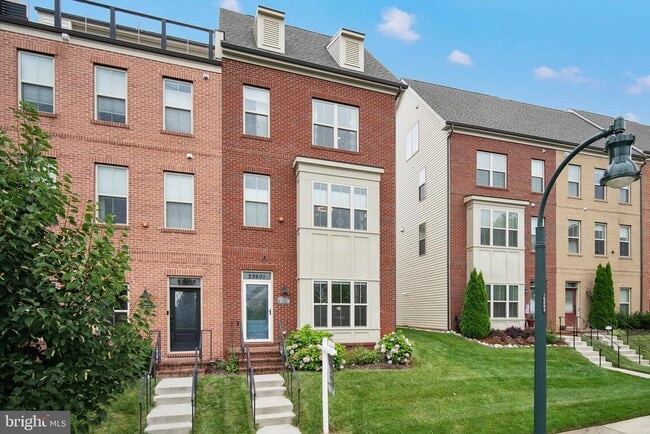 Building Photo - 22601 Merganser St