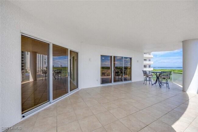 Building Photo - 4931 Bonita Bay Blvd