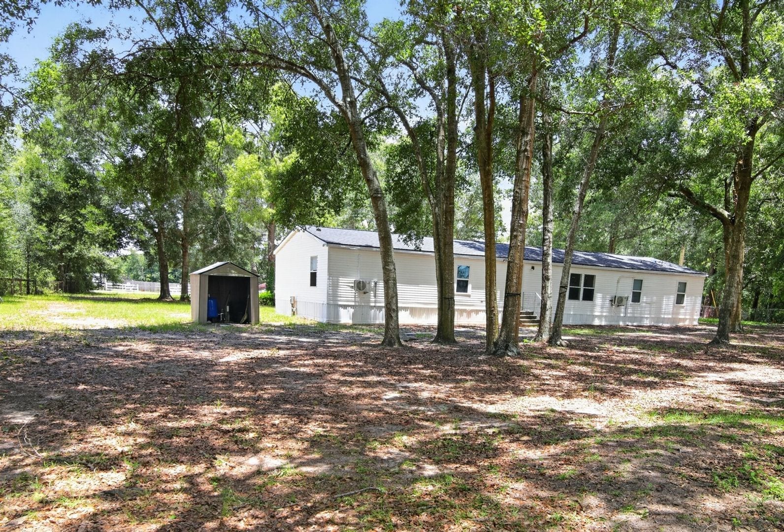 Building Photo - 7180 SW 19th Pl