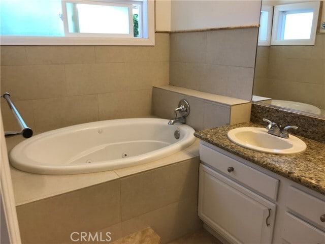 Building Photo - 3 Morris Rd