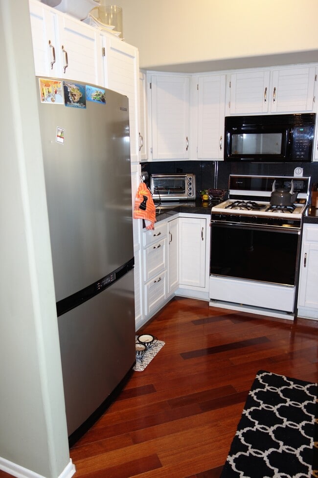 Building Photo - 5500 Torrance Blvd