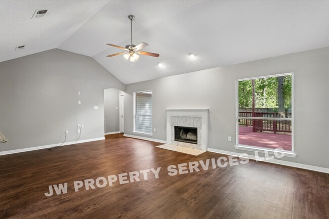 Building Photo - Charming 3-Bedroom Home in Abita Springs – Pet-Friendly Living | $1,750/Month Marketing Description