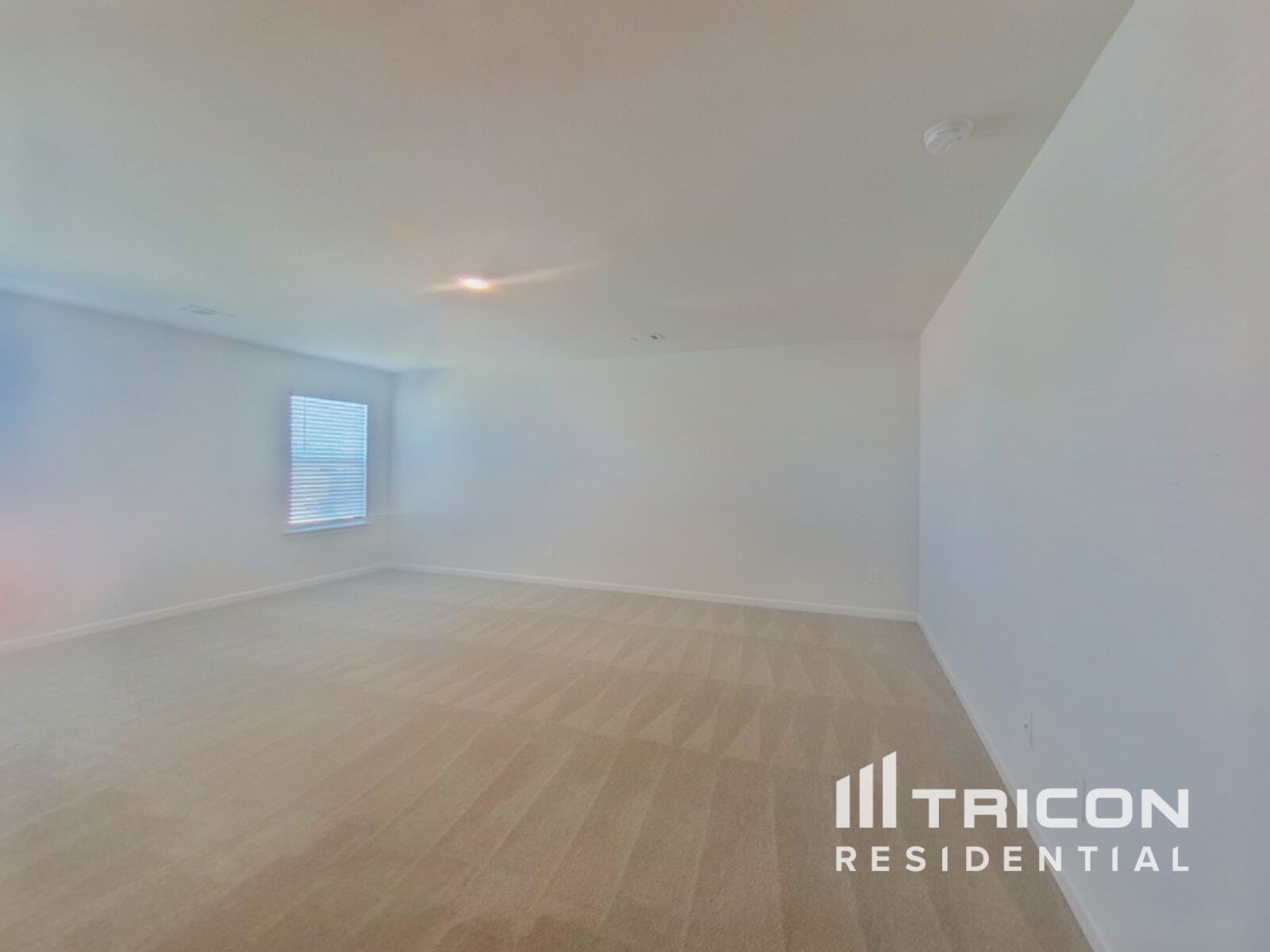 Building Photo - 823 Athens Ln